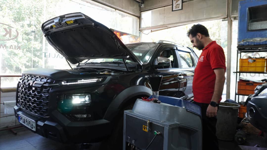 تعویض روغن گیربکس KMC T9-بیمارستان خودرو